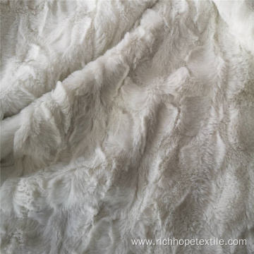 White Embossed Pv Plush Fleece Fabric Polyester